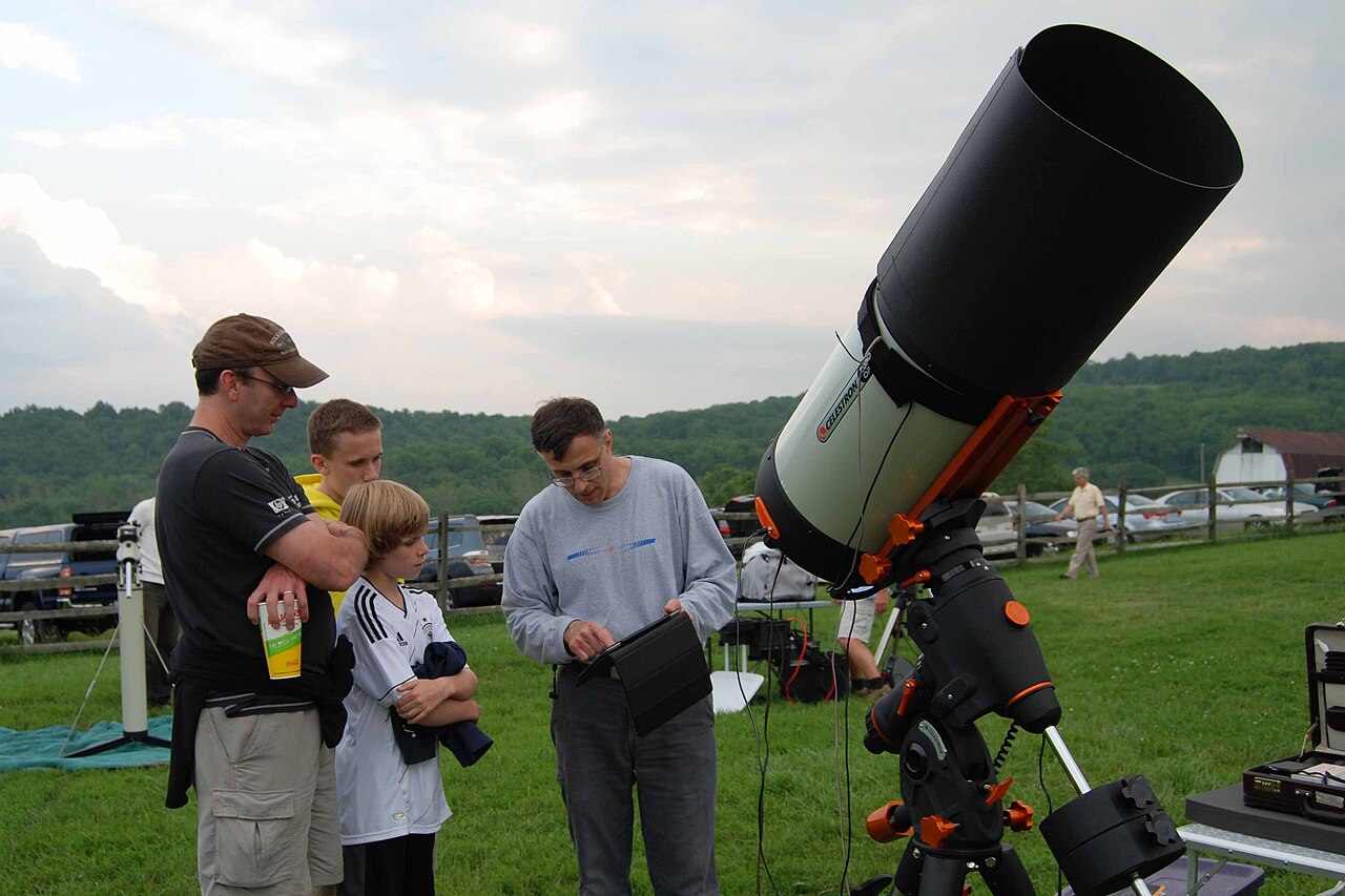 night sky astronomy (foto: Virginia State Parks staff / CC BY 2.0, Wikimedia Commons)