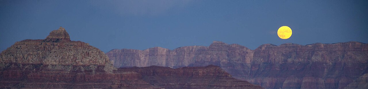 full moon stars (foto: Grand Canyon National Park / CC BY 2.0, Wikimedia Commons)