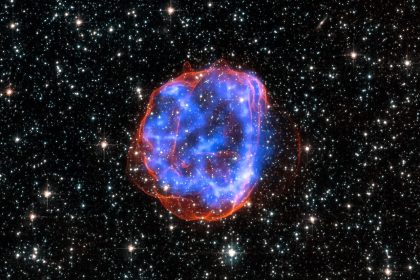 cosmic space stars (foto: X-ray: NASA/CXC/Rutgers/J.Hughes; Optical: NASA/STScI / Public domain, Wikimedia Commons)