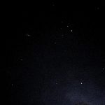 starry night sky (foto: Habbib HOBBIT / CC BY 4.0, Wikimedia Commons)