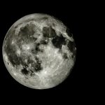 full moon stars (foto: Pascal Jordan / CC BY-SA 3.0, Wikimedia Commons)