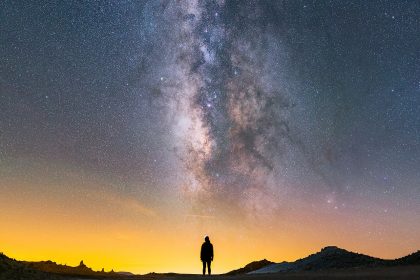 milky way galaxy (foto: Ian Norman (http://www.lonelyspeck.com) / CC BY-SA 2.0, Wikimedia Commons)