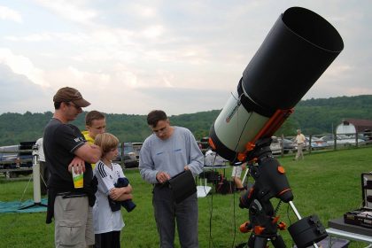 night sky astronomy (foto: Virginia State Parks staff / CC BY 2.0, Wikimedia Commons)